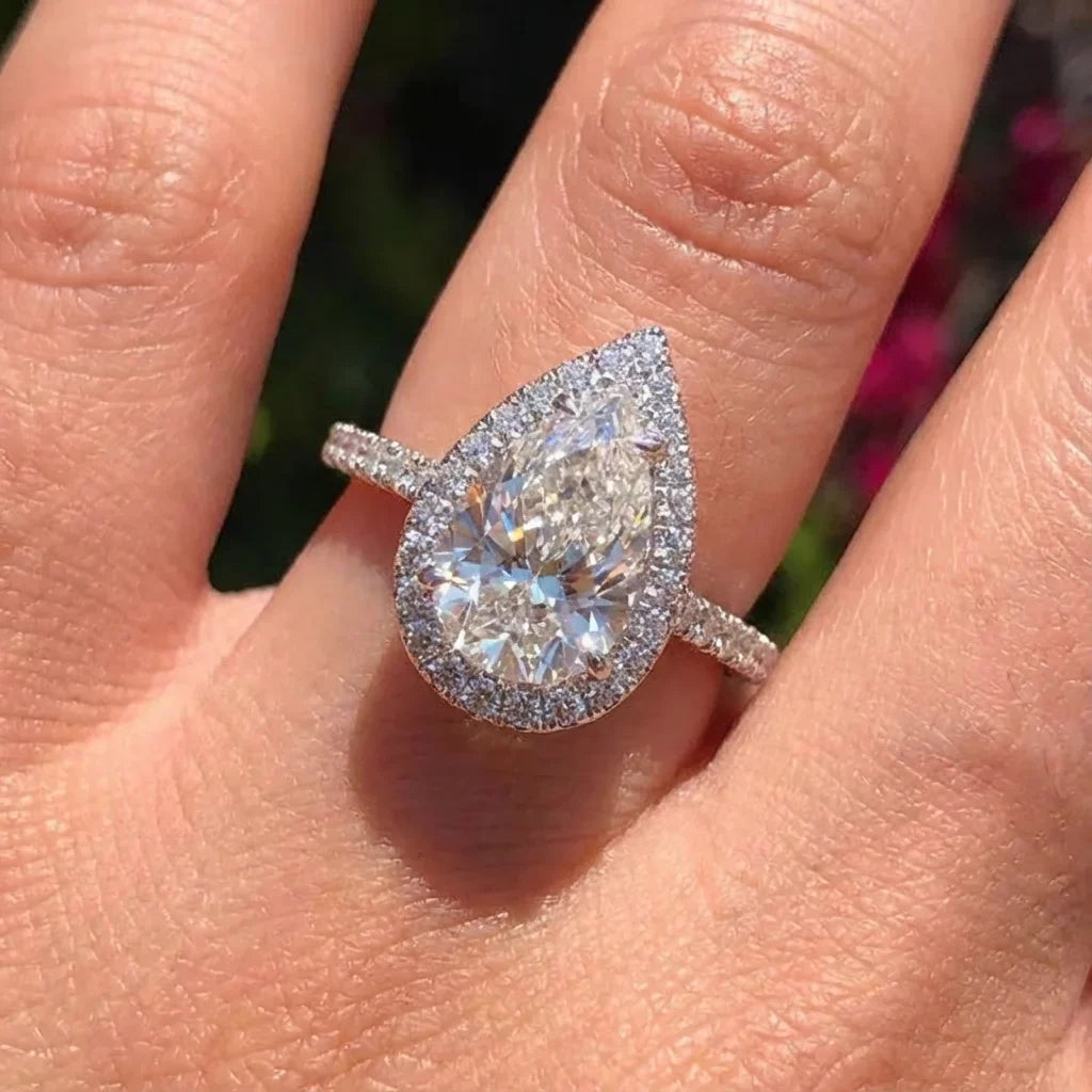 Anillo Noelia
