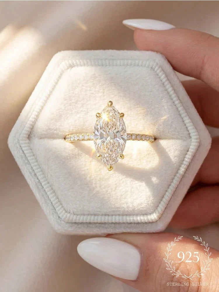 Anillo Ivana