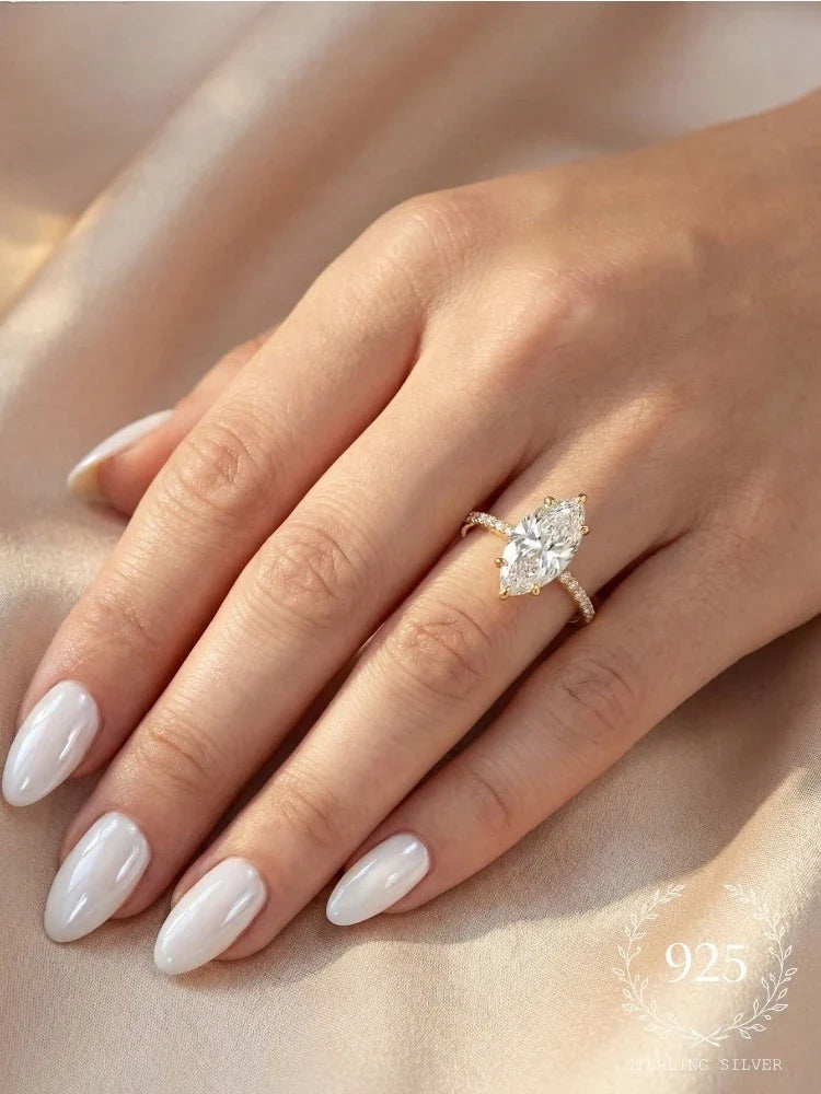 Anillo Ivana